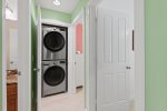 Effortless laundry with your own in-unit washer and dryer.